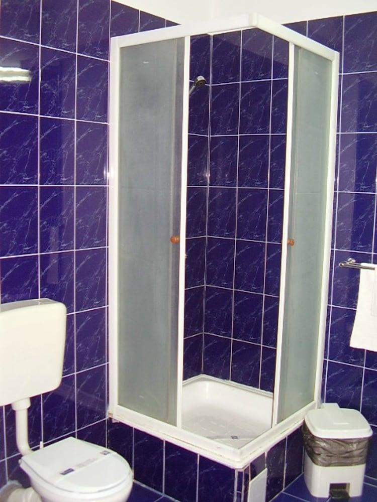 Hotel Magic - City Center Πιτέστι Εξωτερικό φωτογραφία